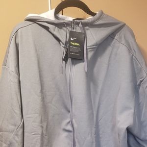 Nike Nwt woman hoodies 3/4 sleeve